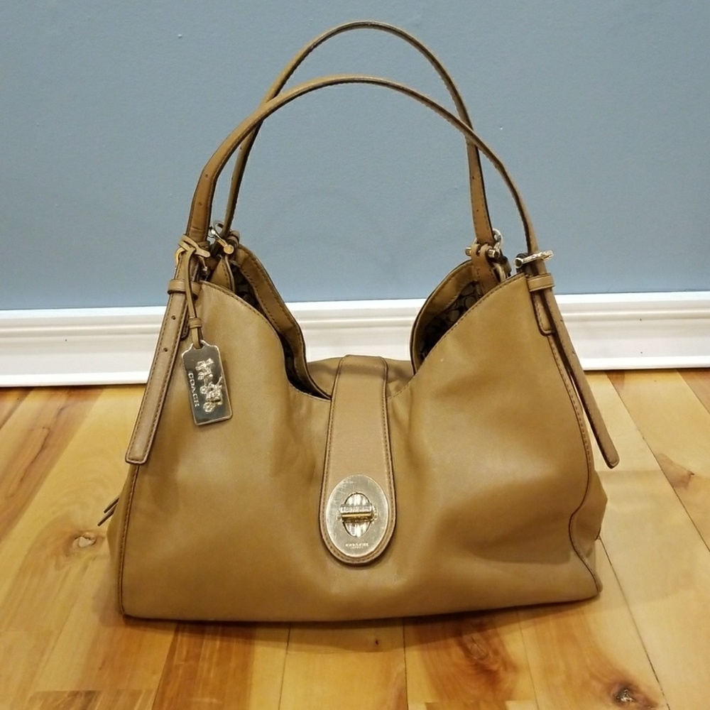 Caramel Coach, Saddle Purse